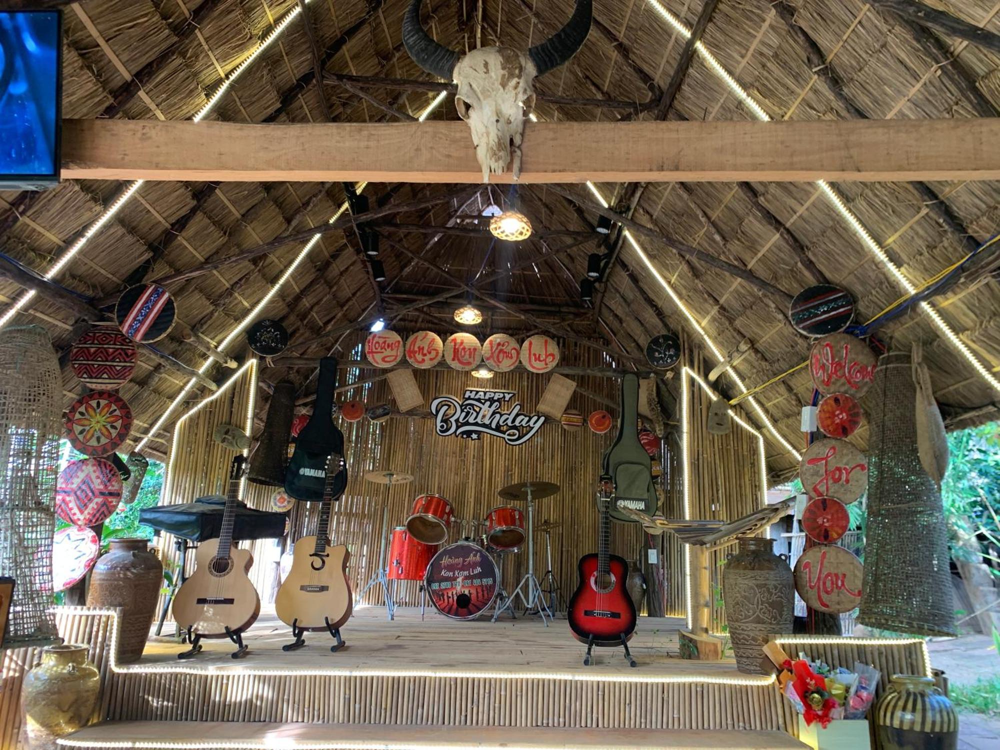 Khu Du Lich Sinh Thai, Nghi Duong Homestay Hoang Anh - Kon Xom Luh Tỉnh Kontum Eksteriør bilde