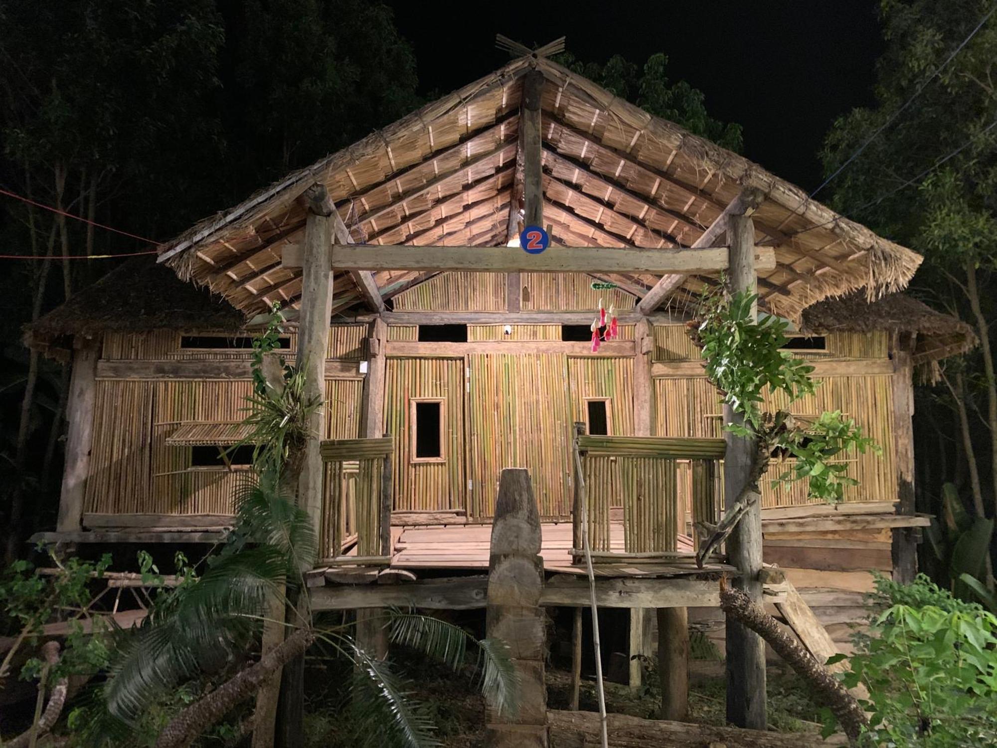 Khu Du Lich Sinh Thai, Nghi Duong Homestay Hoang Anh - Kon Xom Luh Tỉnh Kontum Eksteriør bilde
