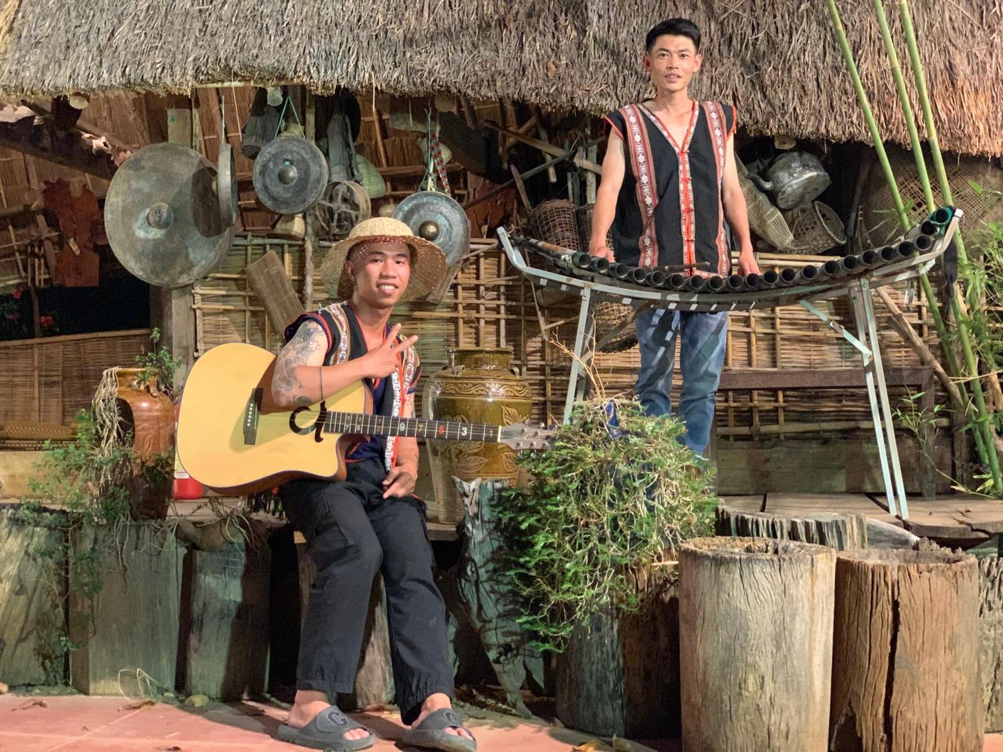 Khu Du Lich Sinh Thai, Nghi Duong Homestay Hoang Anh - Kon Xom Luh Tỉnh Kontum Eksteriør bilde