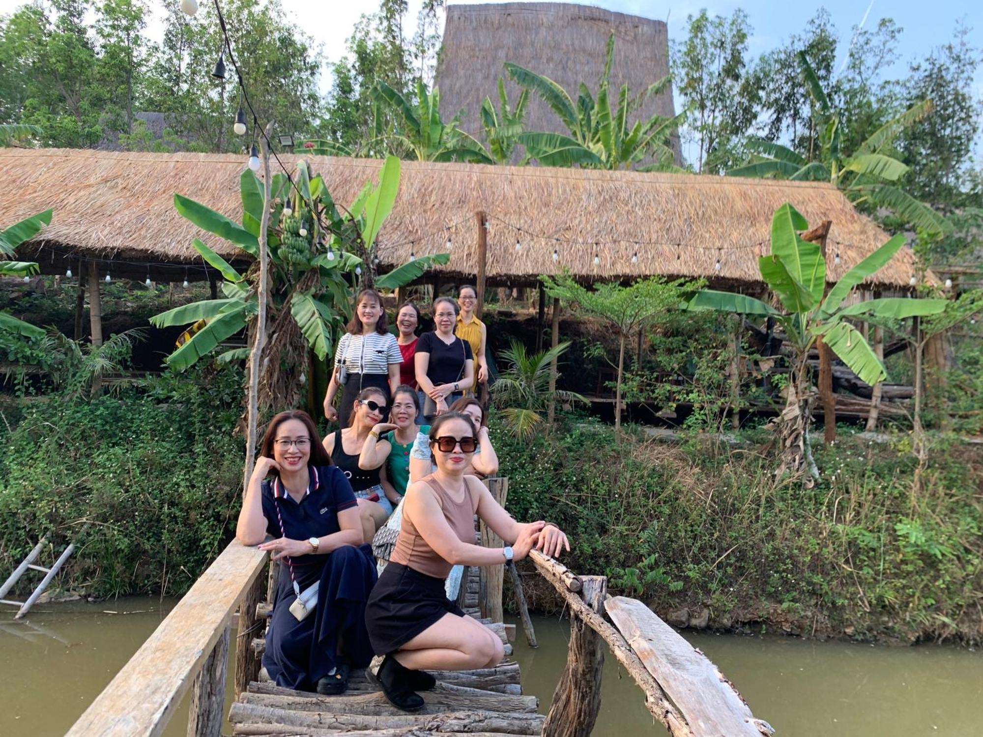 Khu Du Lich Sinh Thai, Nghi Duong Homestay Hoang Anh - Kon Xom Luh Tỉnh Kontum Eksteriør bilde
